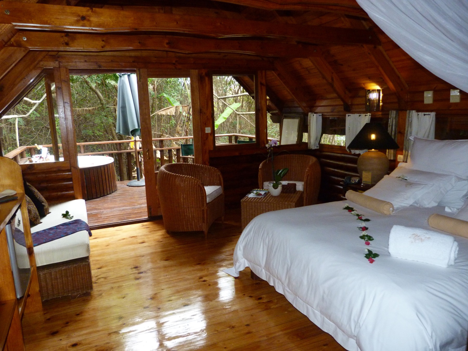 Lodge Deluxe